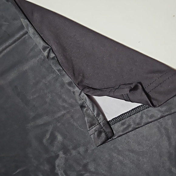 PGA TOUR Pro Series Athletic Fit Black Golf Polo Shirt Size S/P/CH #M-160 - Picture 6 of 12